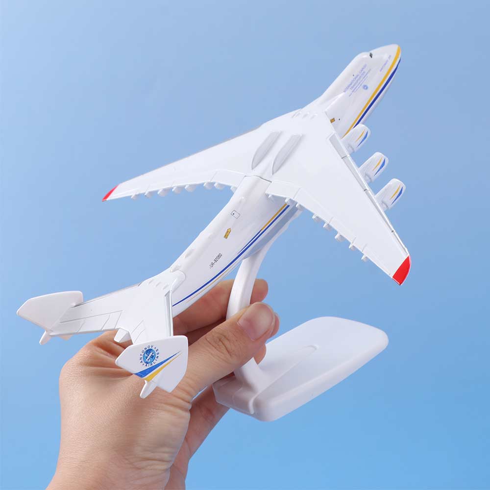 نموذج طائرة ثابت بمقياس 1/400  - مراجعة Model Airplane Plastic وسعره